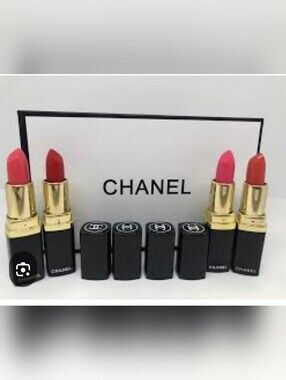 CHANEL Lipstick Set — Pink and Red Tones Nib